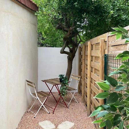 Ferienwohnung Dependance Privative Et Independante Le Cocon Montgeron Exterior foto