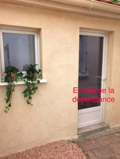 Ferienwohnung Dependance Privative Et Independante Le Cocon Montgeron Exterior foto